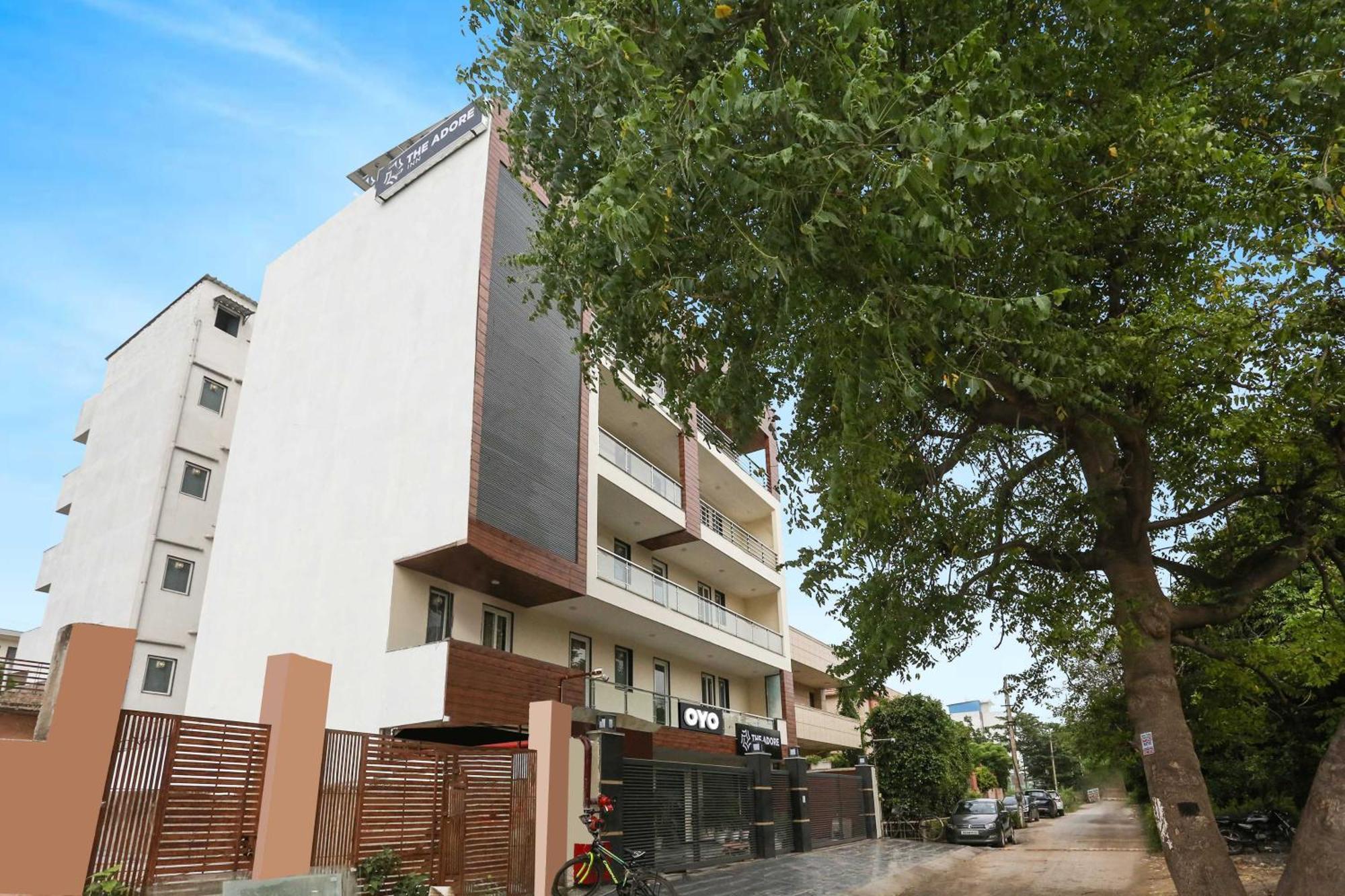 Townhouse The Adore Inn Gurgaon Eksteriør billede