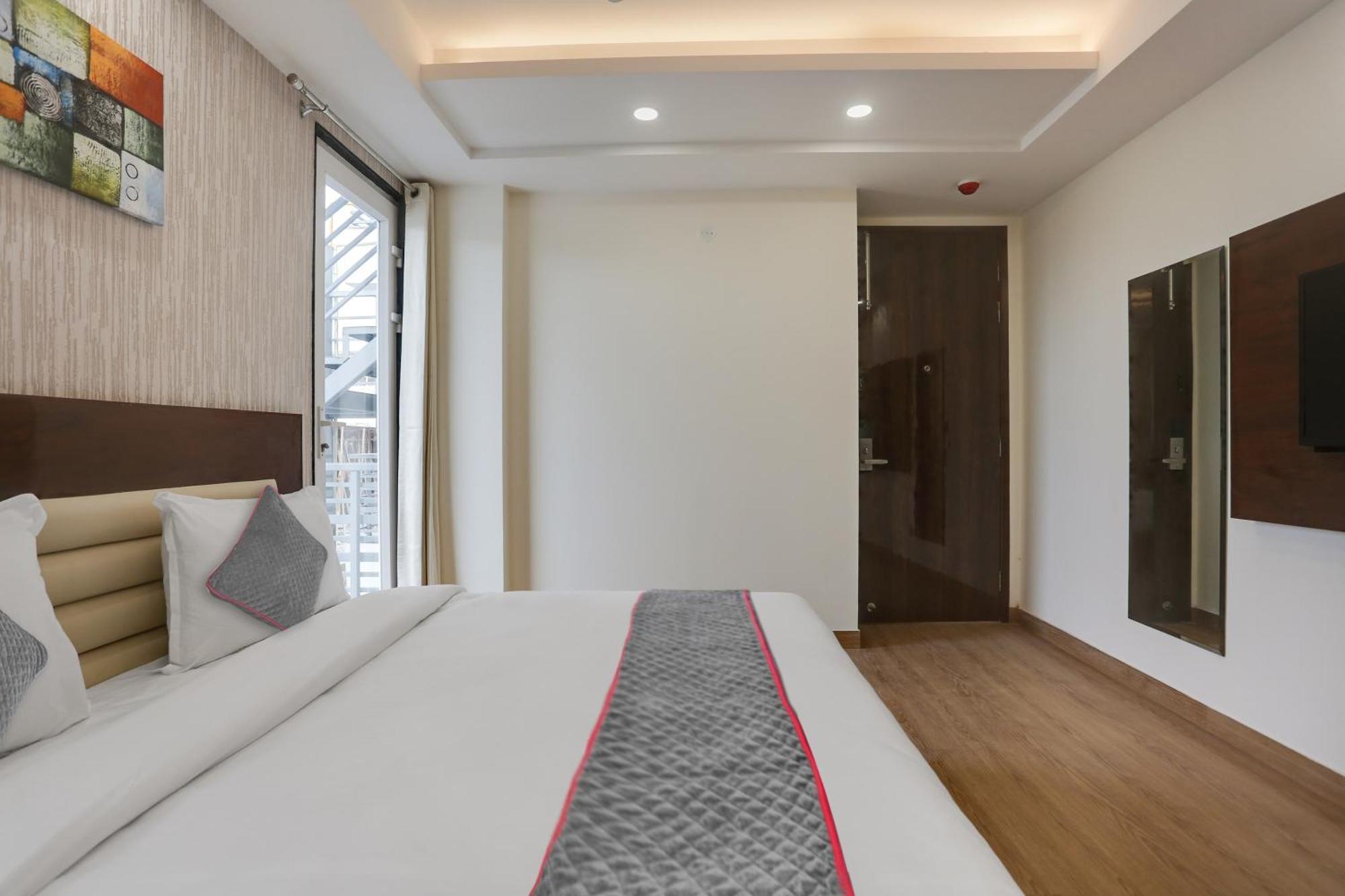 Townhouse The Adore Inn Gurgaon Eksteriør billede