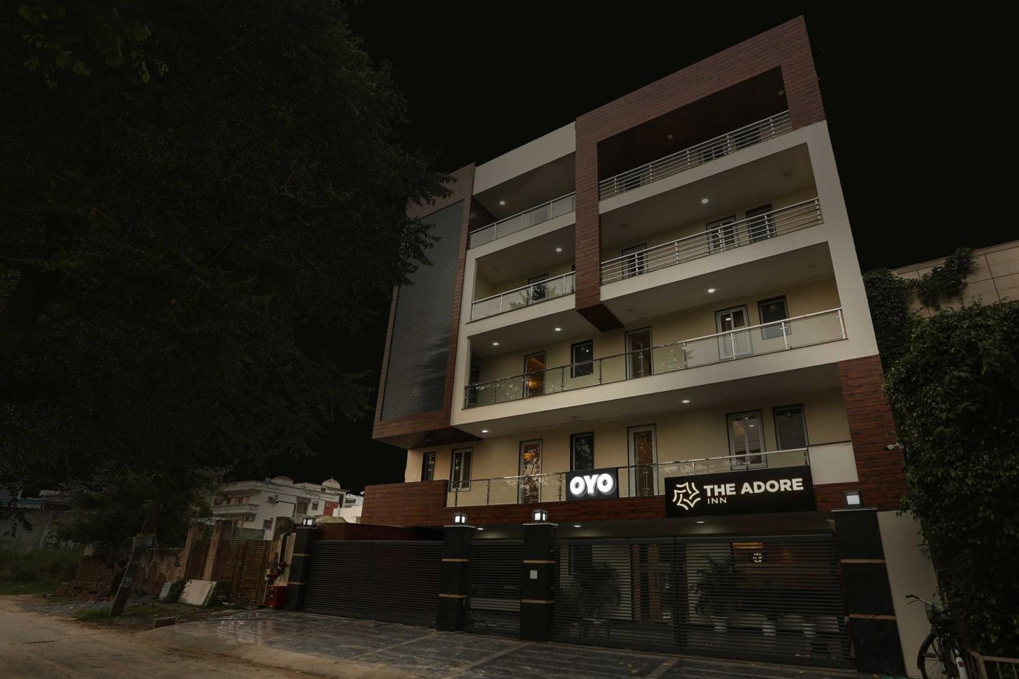 Townhouse The Adore Inn Gurgaon Eksteriør billede