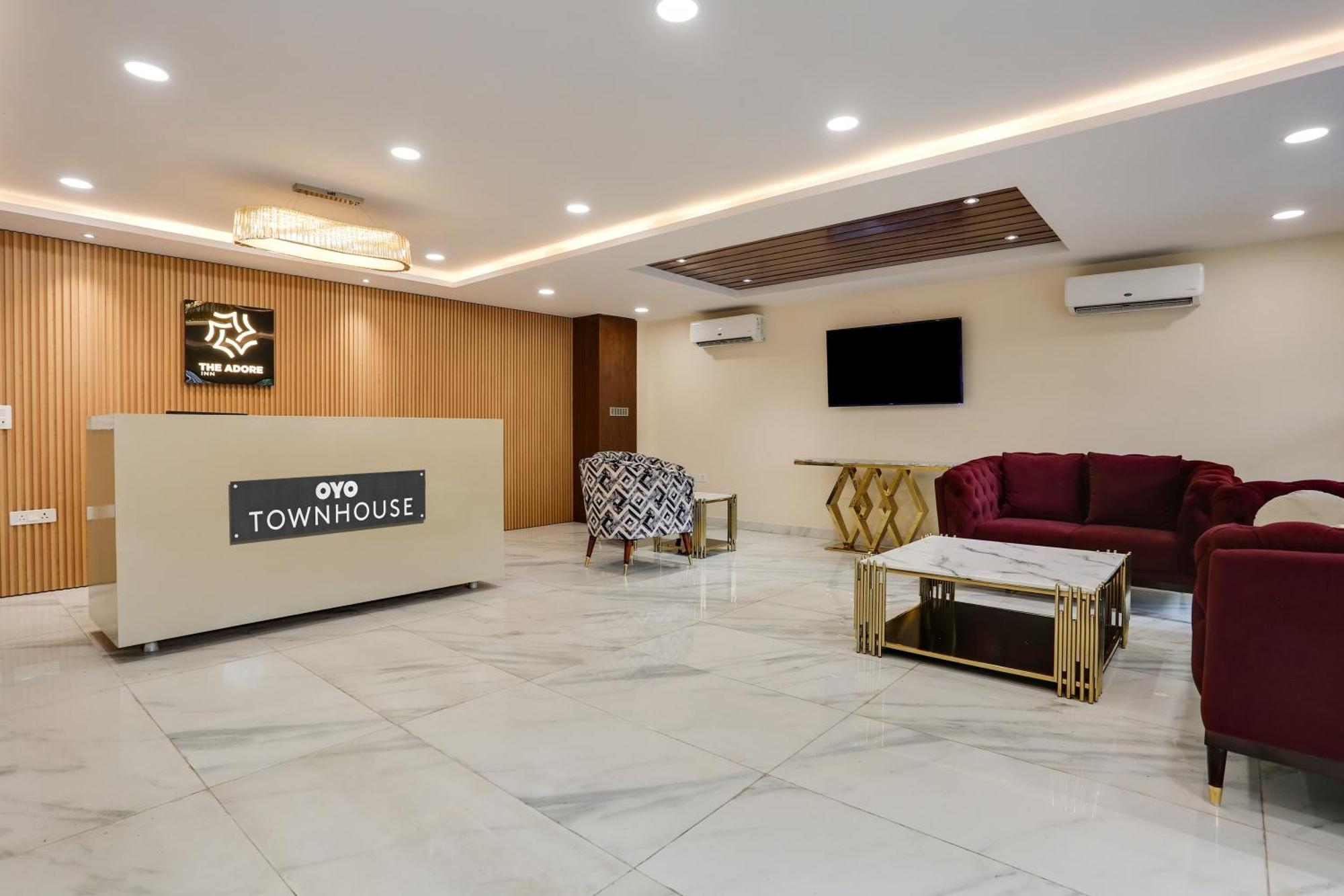Townhouse The Adore Inn Gurgaon Eksteriør billede