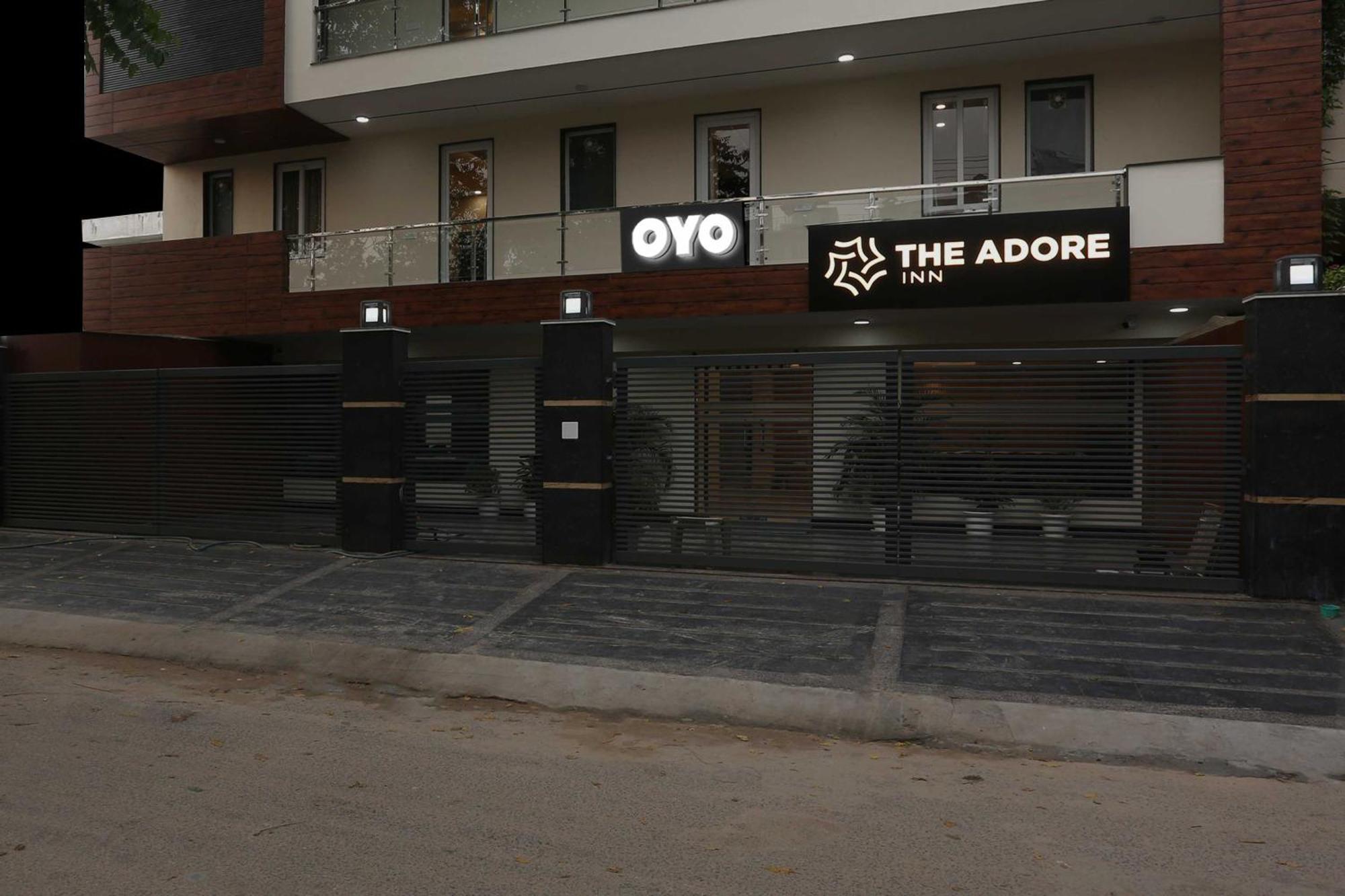 Townhouse The Adore Inn Gurgaon Eksteriør billede