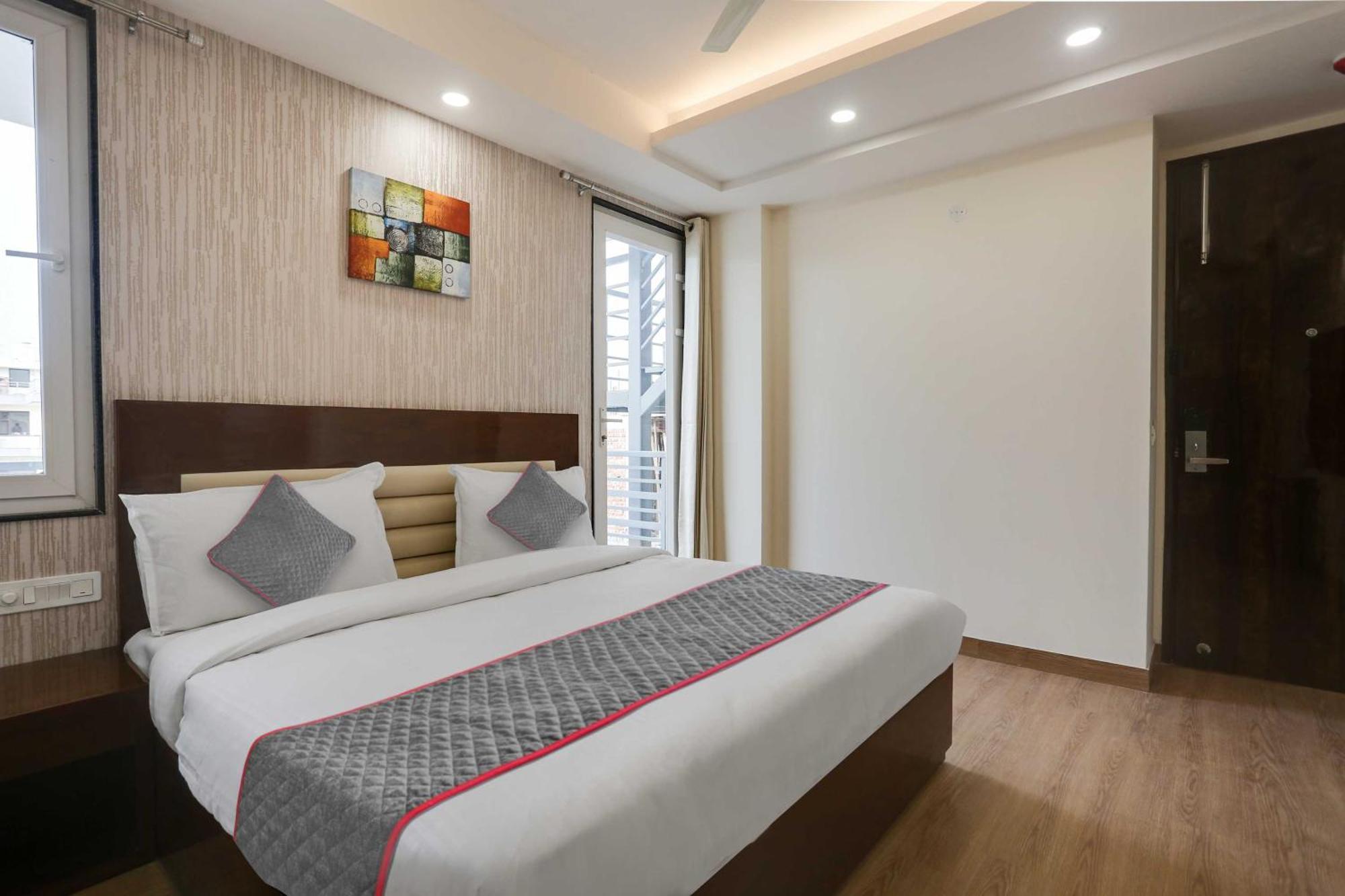 Townhouse The Adore Inn Gurgaon Eksteriør billede